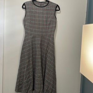 Danny and Nicole| midi dress size 6